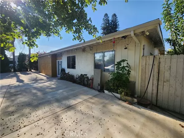 Reseda (los Angeles), CA 91335,18540 Arminta Street