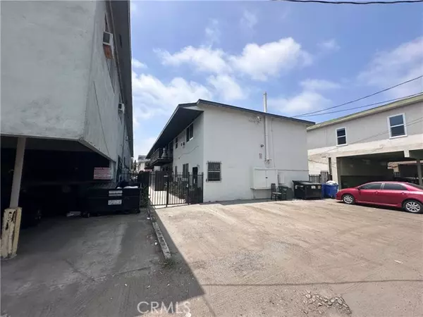 Los Angeles, CA 90034,1942 S Sherbourne Drive