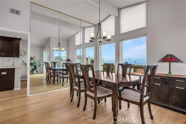 4 Hilltop Circle, Rancho Palos Verdes, CA 90275