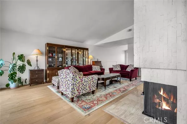 Rancho Palos Verdes, CA 90275,4 Hilltop Circle