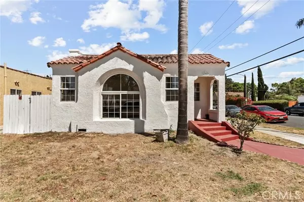 6802 Lewis Avenue, Long Beach, CA 90805