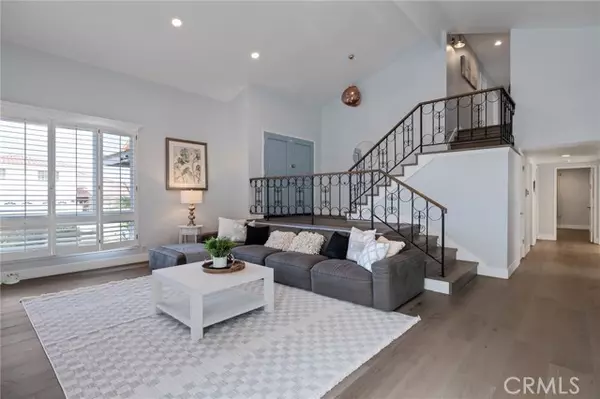 Rancho Palos Verdes, CA 90275,29104 Doverridge Drive