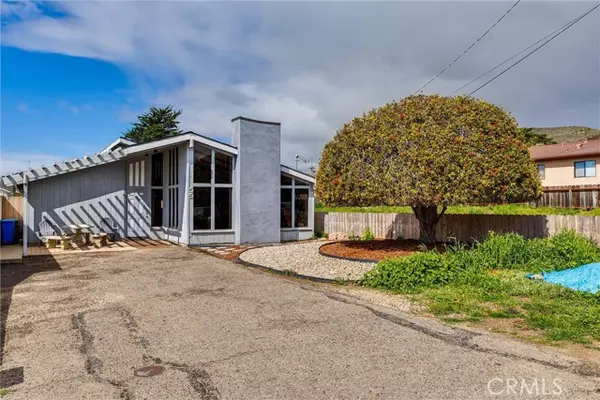 55 10th Street, Cayucos, CA 93430