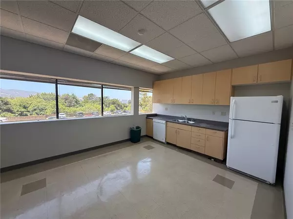 San Luis Obispo, CA 93401,3220 S Higuera Street