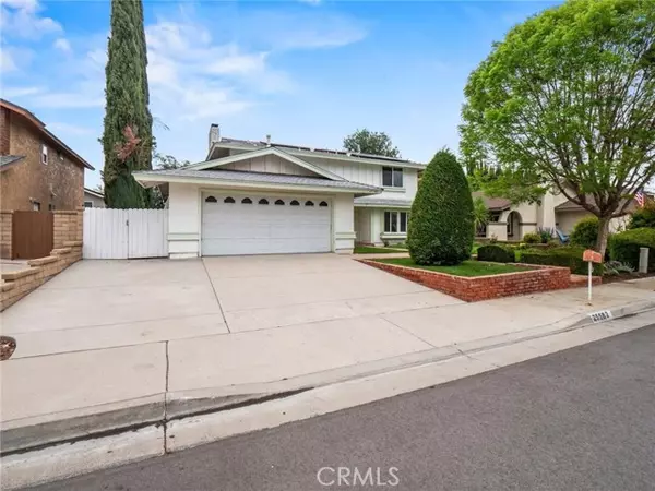 Valencia (santa Clarita), CA 91355,25582 Old Course Way