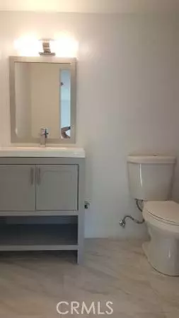 West Hills (los Angeles), CA 91307,6652 Vickiview Drive