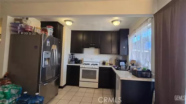 Bakersfield, CA 93309,6021 Almendra Avenue #C