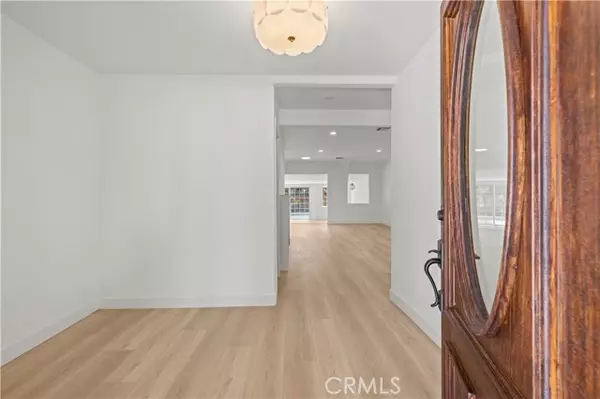 Tarzana (los Angeles), CA 91335,6250 Tunney Avenue