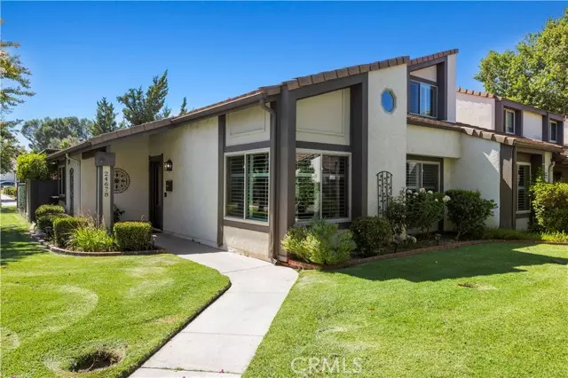 Valencia (santa Clarita), CA 91355,24678 Golfview Drive