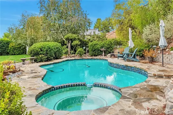 Canyon Country (santa Clarita), CA 91387,28839 Kenroy Avenue