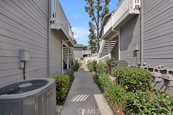 Azusa, CA 91702,221 Evergreen