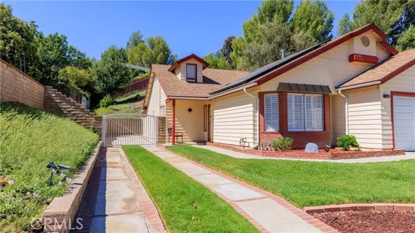 Castaic, CA 91384,32115 Green Hill Dr.