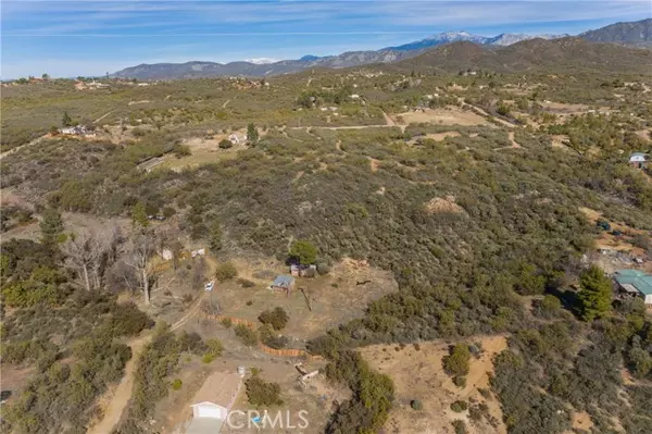Anza, CA 92539,37480 Woodview Road