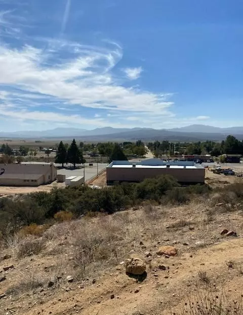 Anza, CA 92539,56735 Cain Road