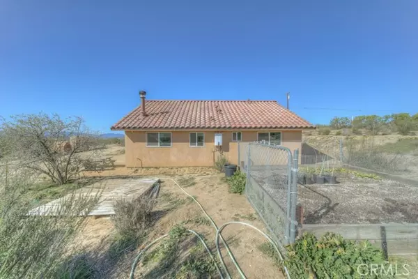 Anza, CA 92539,38580 Howard Road