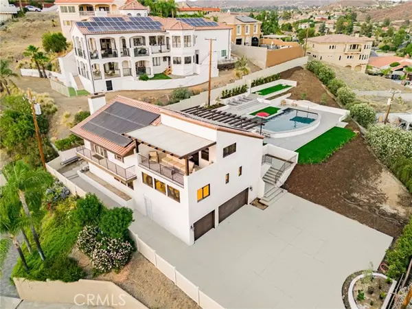 Canyon Lake, CA 92587,22241 San Joaquin Drive