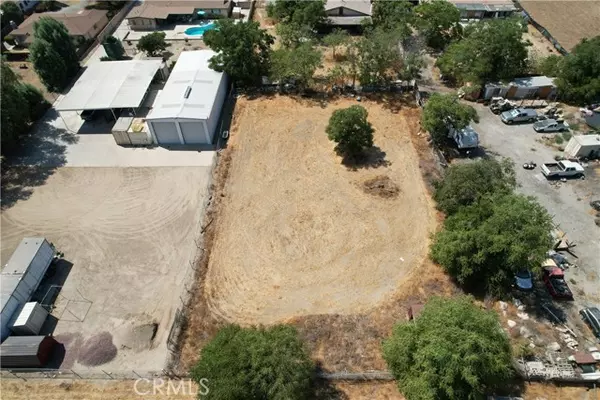 Fontana, CA 92335,9575 Locust Avenue