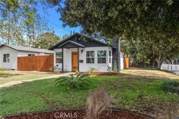 Claremont, CA 91711,266 Olive St