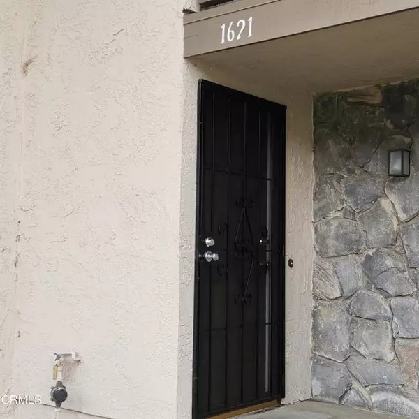 Ventura, CA 93003,1621 Squirrel Lane