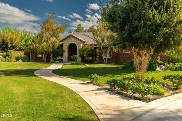 6727 Lindsay Road, Bakersfield, CA 93313