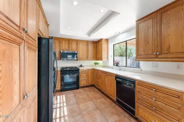 Ventura, CA 93003,2359 Kudu Place