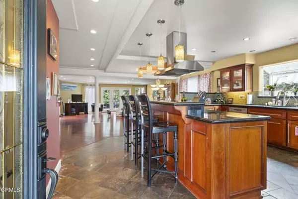 Ventura, CA 93003,501 Redwood Avenue