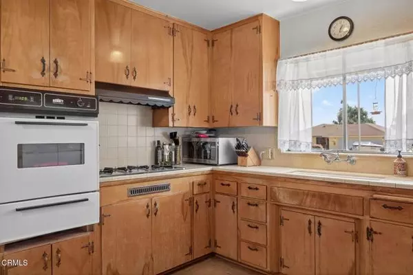 Ventura, CA 93003,5633 Pembroke Street