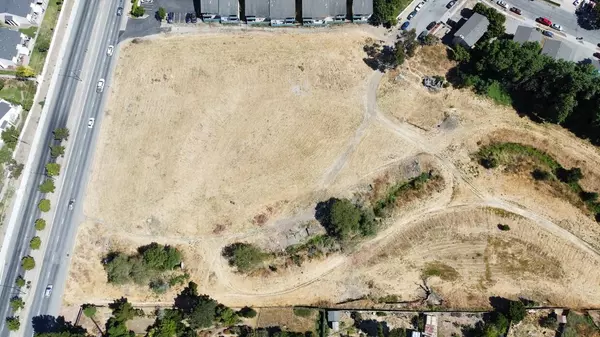 Salinas, CA 93905,11 Hill Circle