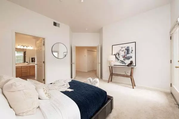 733 Swallowtail Court, Brisbane, CA 94005