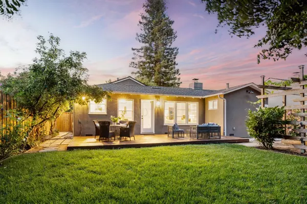 856 15th Avenue, Menlo Park, CA 94025