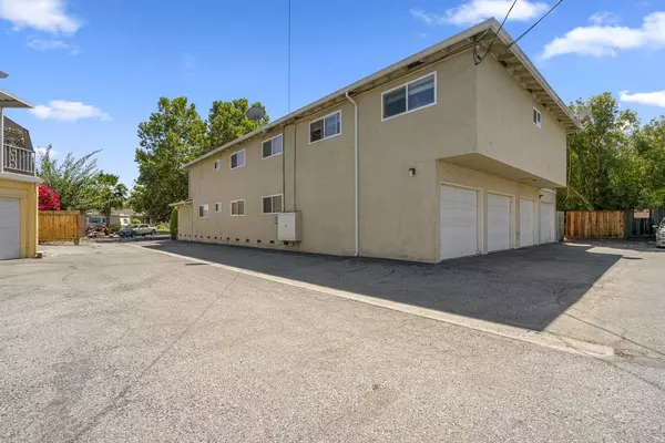 115 Superior Drive, Campbell, CA 95008