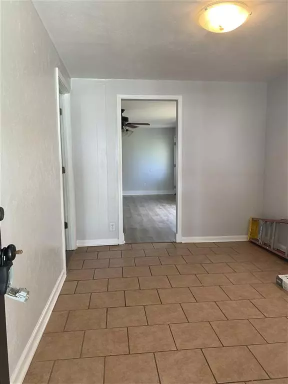 Lake Charles, LA 70605,238 Overhill ST