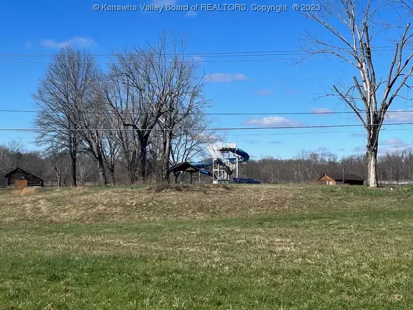 Milton, WV 25541,660 Fox Fire RD