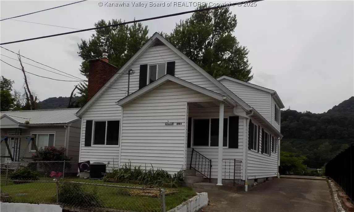 Belle, WV 25015,1004 E RIVERVIEW DR