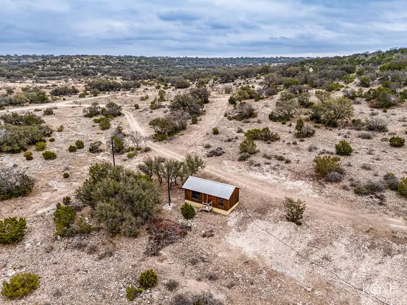 2488 Private Rd 3312, Sonora, TX 76950