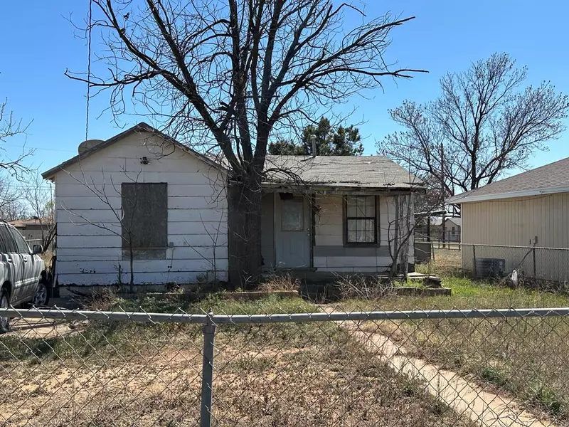 403 47th St, San Angelo, TX 76903