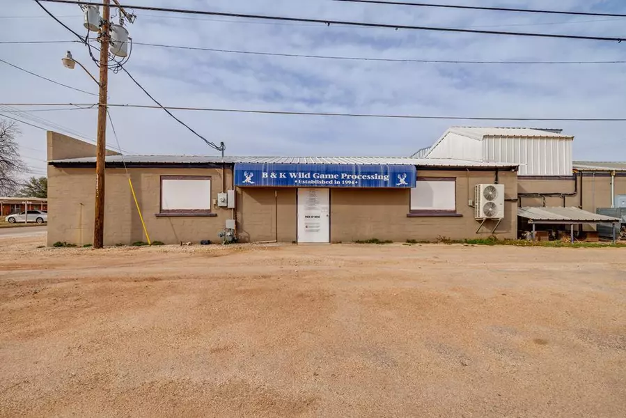 114 Washington St, Bronte, TX 76933