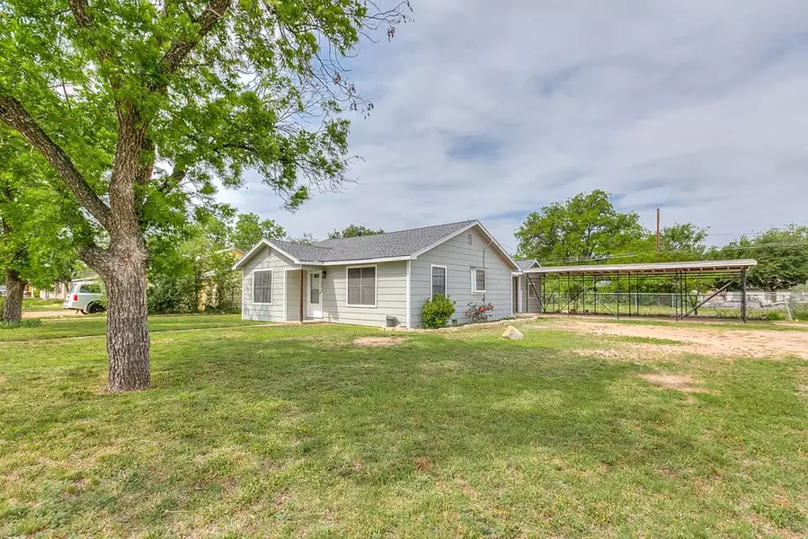 1205 Bell St, San Angelo, TX 76903