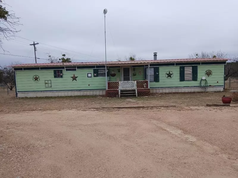 11033 Wink Lane, Paint Rock, TX 76866