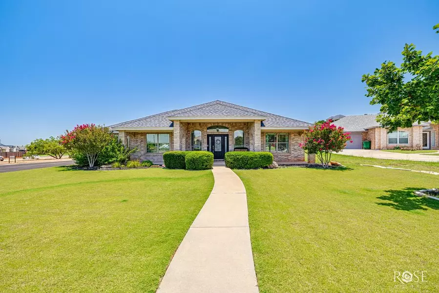 5801 Barrington Ct, San Angelo, TX 76901