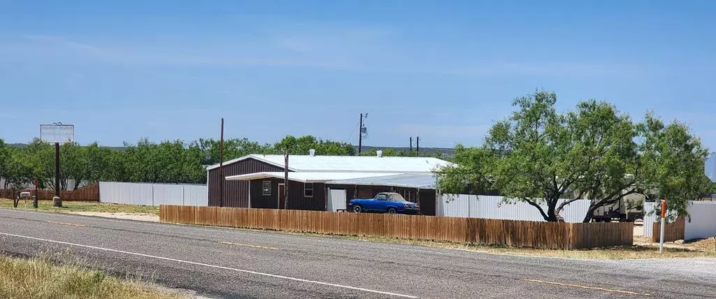 12530 Hwy 158, Robert Lee, TX 76945