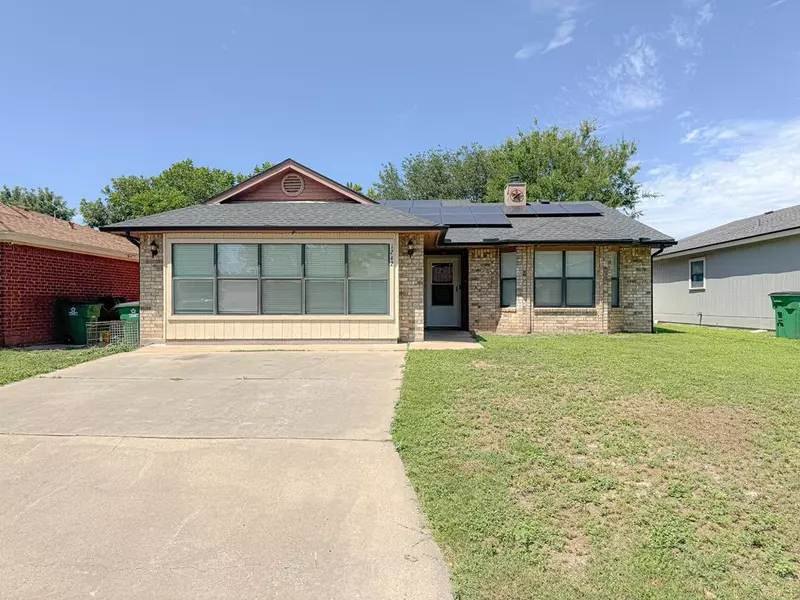 1242 Tres Rios Dr, San Angelo, TX 76903