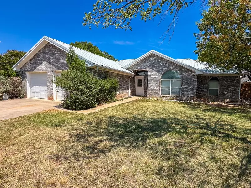 5830 Manchester Lane, San Angelo, TX 76901
