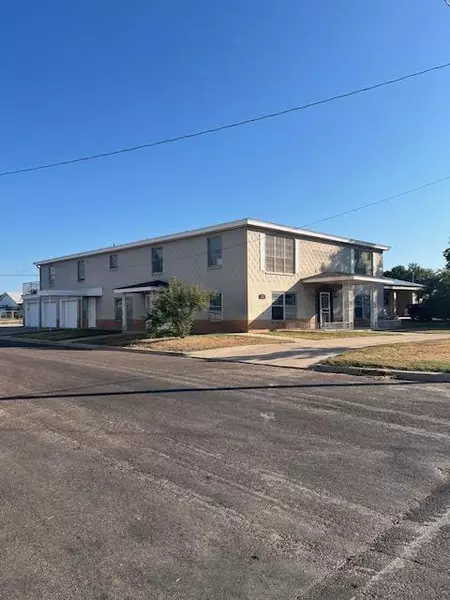 122 14th St, San Angelo, TX 76903