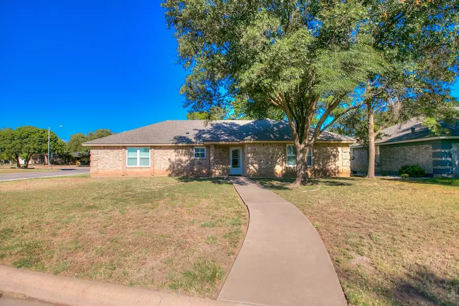 1110 Anthony Dr, San Angelo, TX 76905