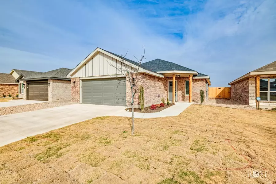 3130 Forest Hill Dr, San Angelo, TX 76904