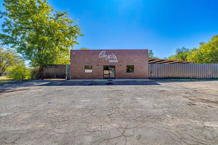 115 Ave N, San Angelo, TX 76903