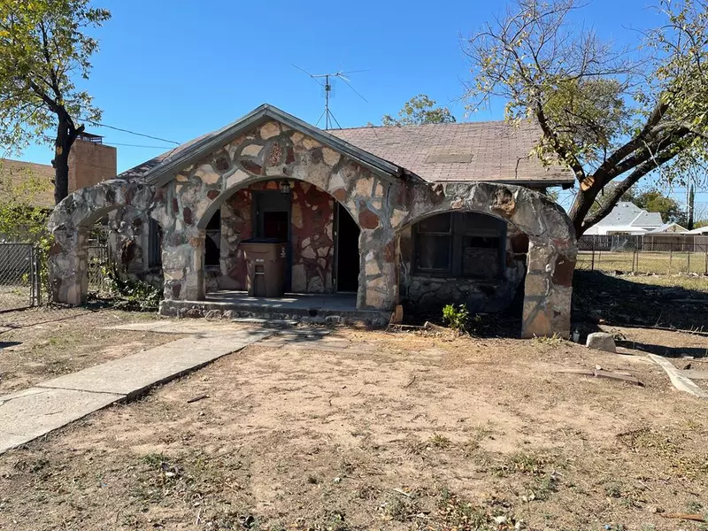 625 Powell St, San Angelo, TX 76903