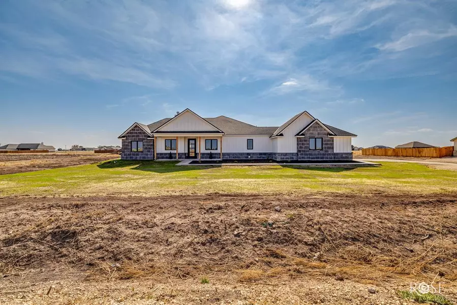 8505 Windmill Rd, San Angelo, TX 76905