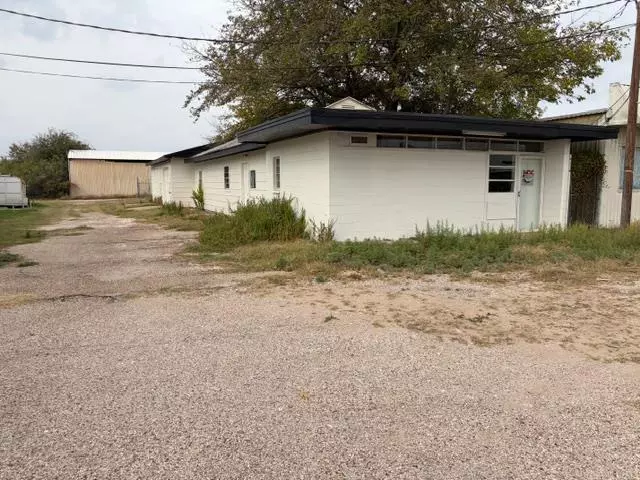 906 14th St, San Angelo, TX 76903